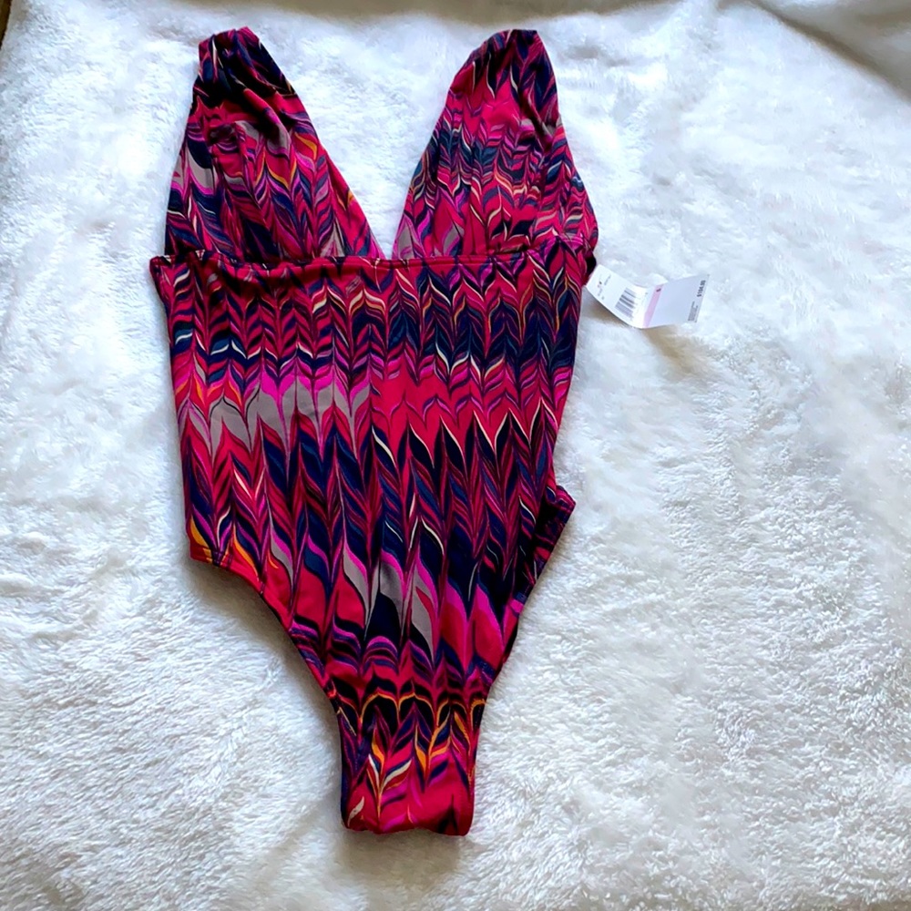 Unique Calvin Klein One piece bathing suit Size 6